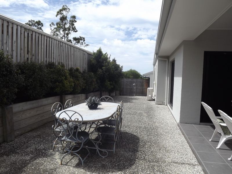 18 Warrandyte Street, Upper Coomera QLD 4209