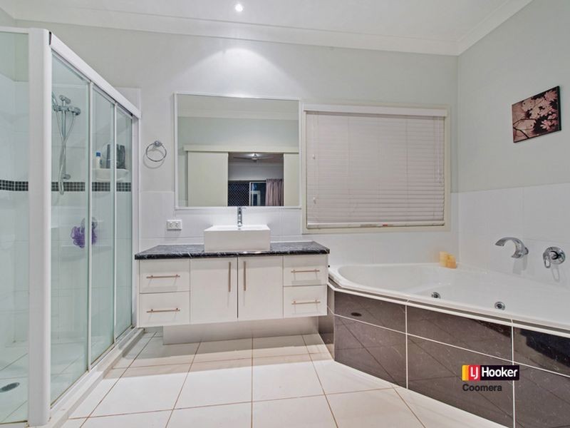 21 Lysterfield Rise, Upper Coomera QLD 4209