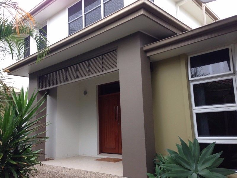 7 The Close, Helensvale QLD 4212