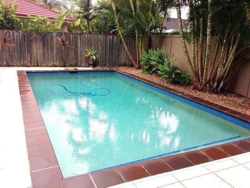 7 The Close, Helensvale QLD 4212