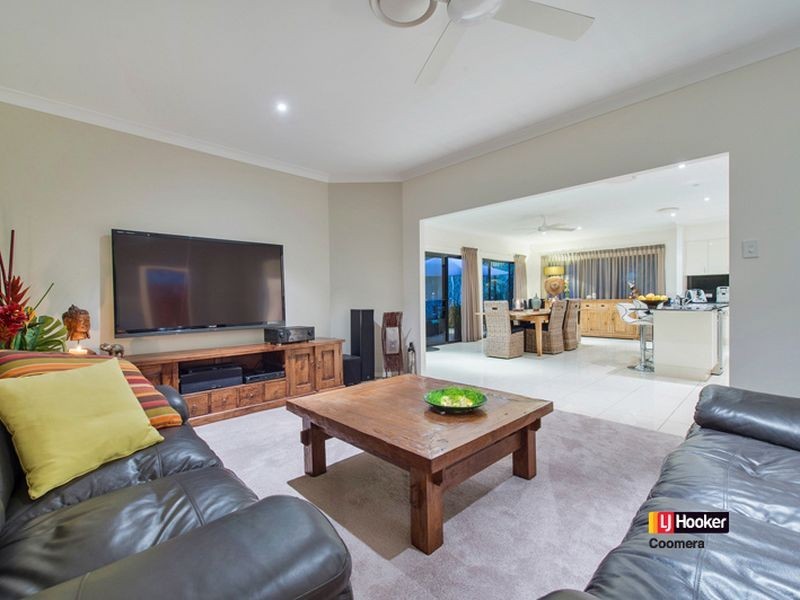 18 Pacha Close, Coomera Waters QLD 4209