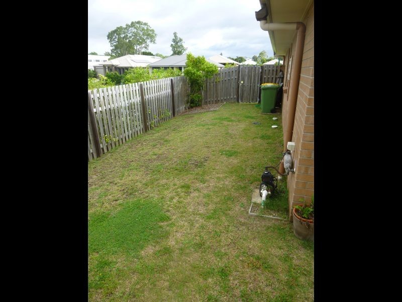 2/16 Cardwell Street, Upper Coomera QLD 4209