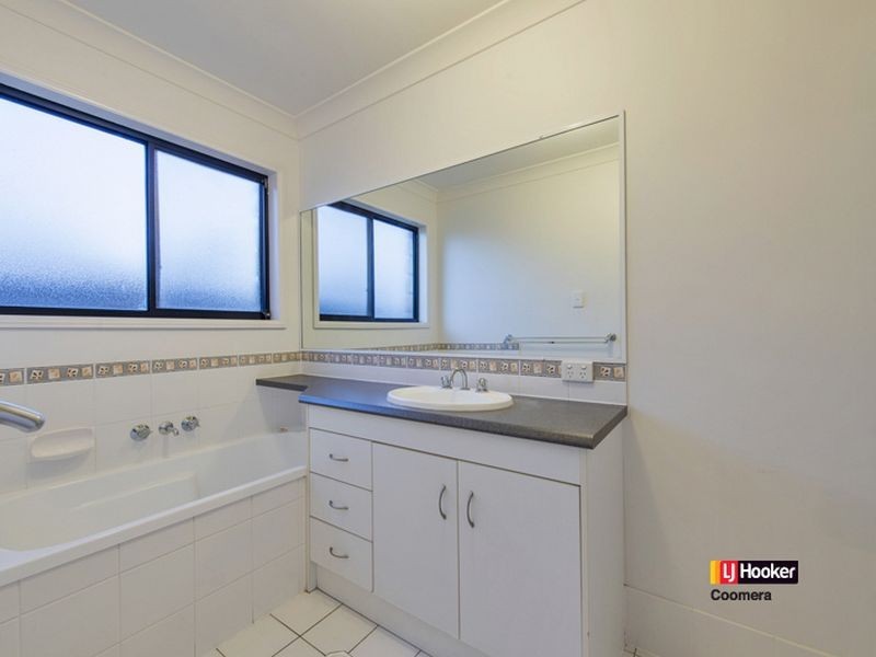 7 Kaizlee Crescent, Upper Coomera QLD 4209