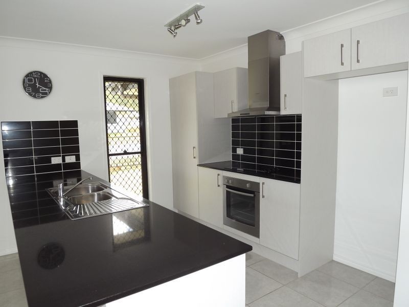 25 Wimmera Crescent, Upper Coomera QLD 4209