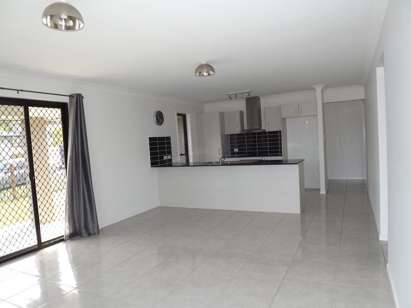 25 Wimmera Crescent, Upper Coomera QLD 4209