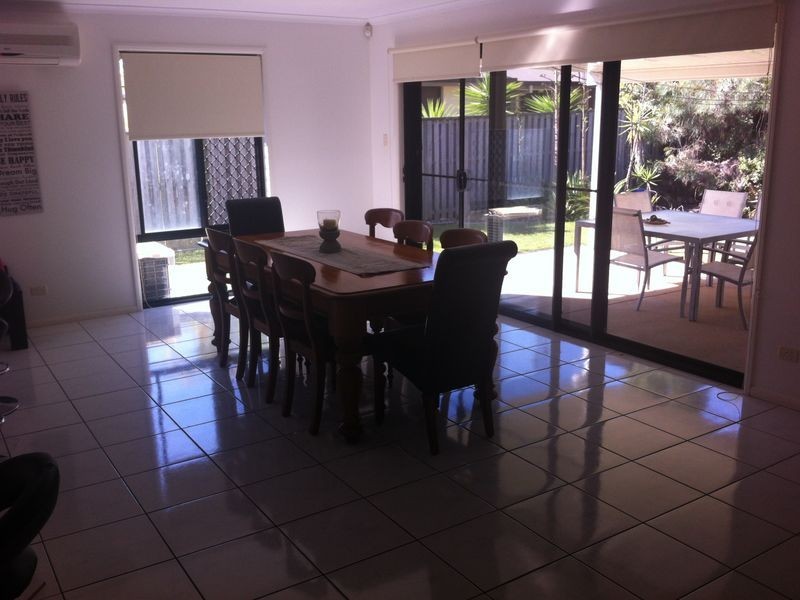 4 Sailaway Court, Coomera Waters QLD 4209