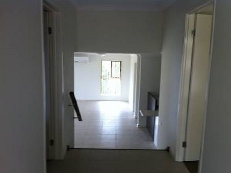 64 Davis Cup Court, Oxenford QLD 4210