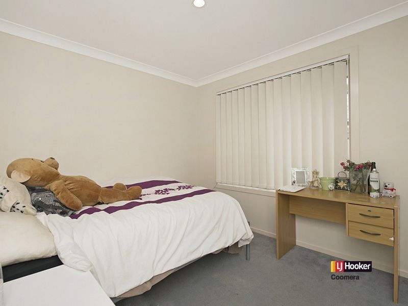 15 Nandroya Drive, Upper Coomera QLD 4209