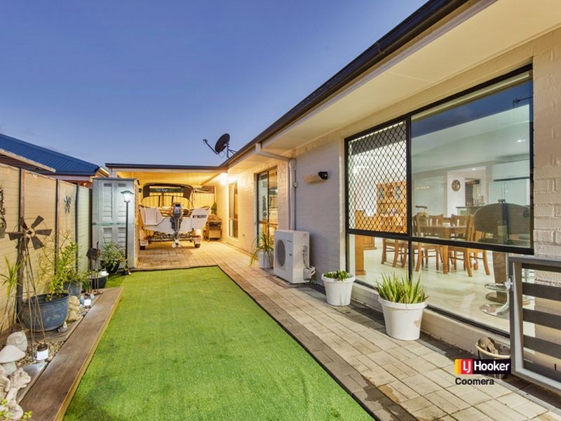17 Tennant Street, Pacific Pines QLD 4211