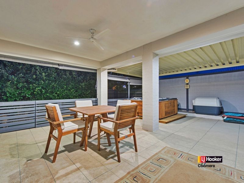 17 Tennant Street, Pacific Pines QLD 4211