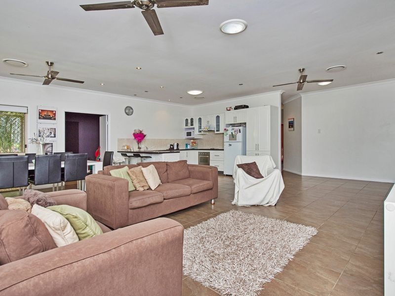 1 Morning Tide Lane, Coomera Waters QLD 4209