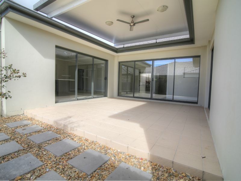 6 Elsey Court, Pimpama QLD 4209