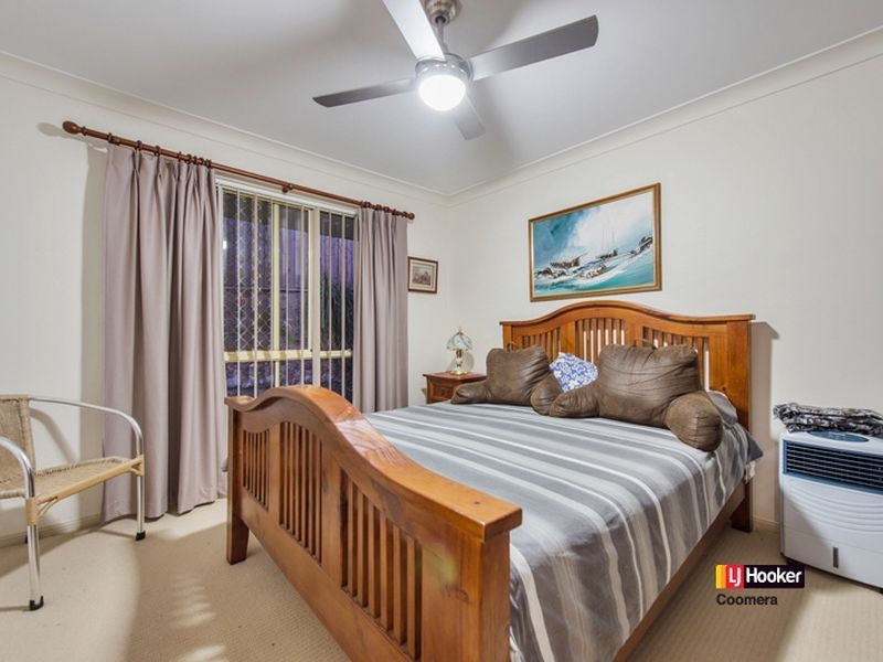 3 Woodbridge Place, Oxenford QLD 4210