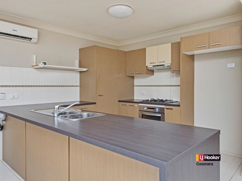 14 Silver Dawn Crescent, Oxenford QLD 4210