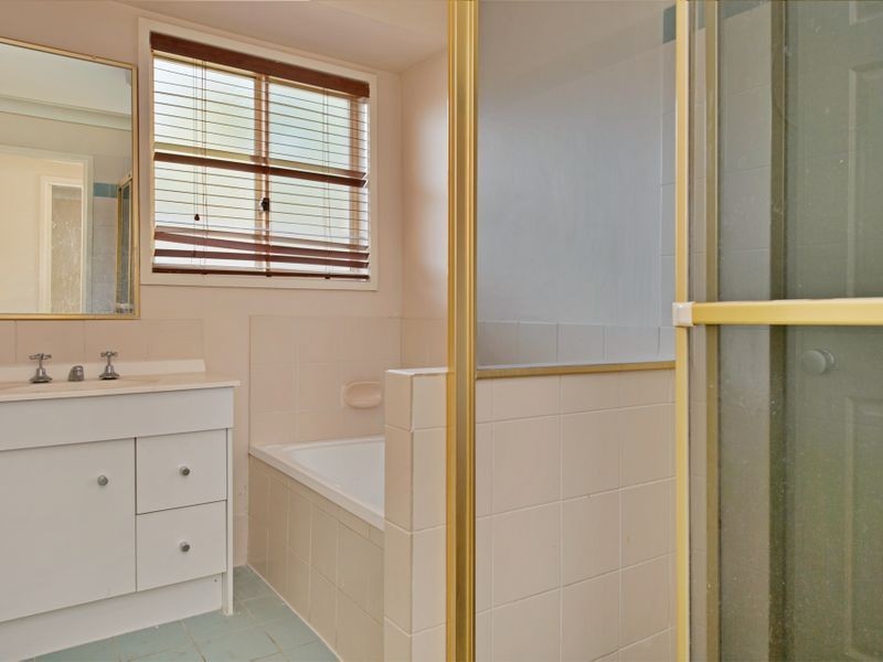 8 Stanfield Drive, Upper Coomera QLD 4209