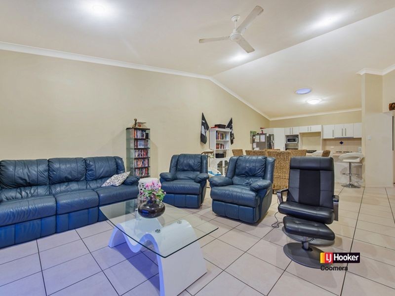 1/56 Freestone Drive, Upper Coomera QLD 4209