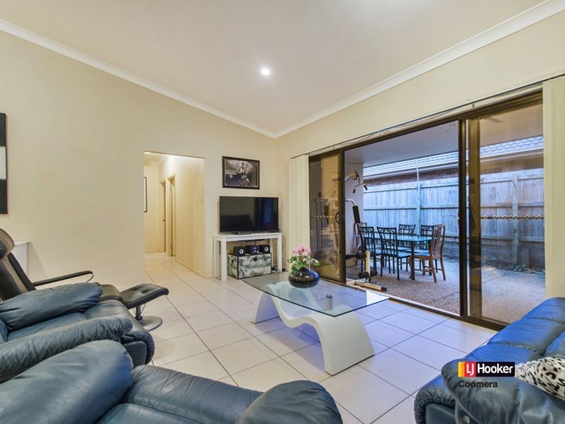 1/56 Freestone Drive, Upper Coomera QLD 4209