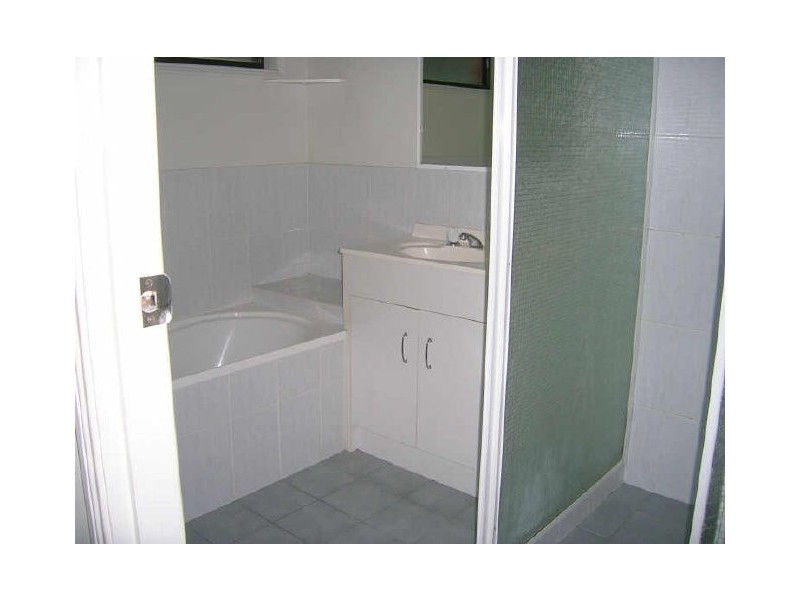 2/7 Epic Court, Studio Village, Oxenford QLD 4210