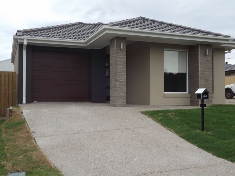 44 Wimmera Crescent, Upper Coomera QLD 4209