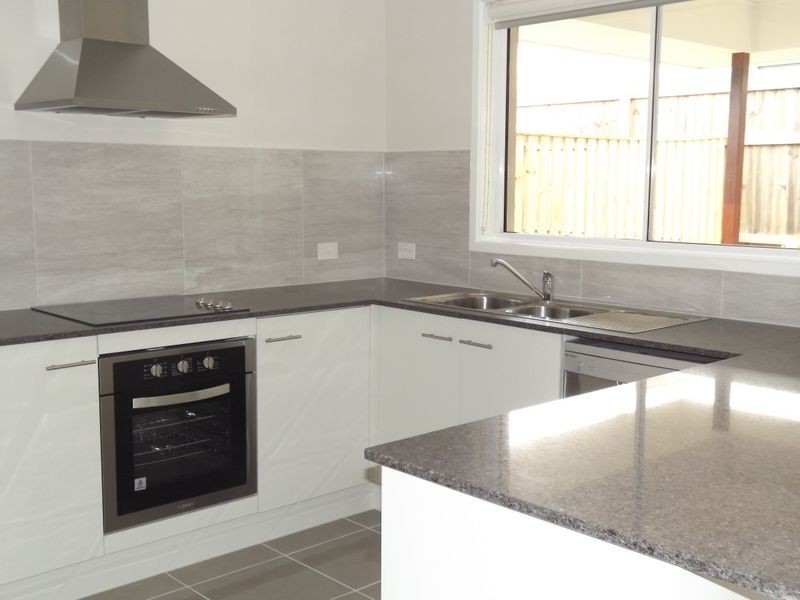 44 Wimmera Crescent, Upper Coomera QLD 4209