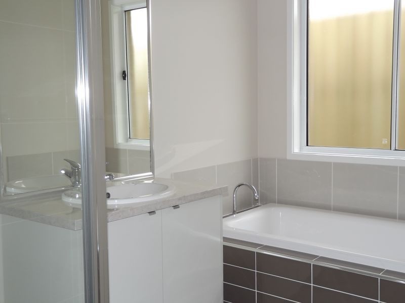 44 Wimmera Crescent, Upper Coomera QLD 4209