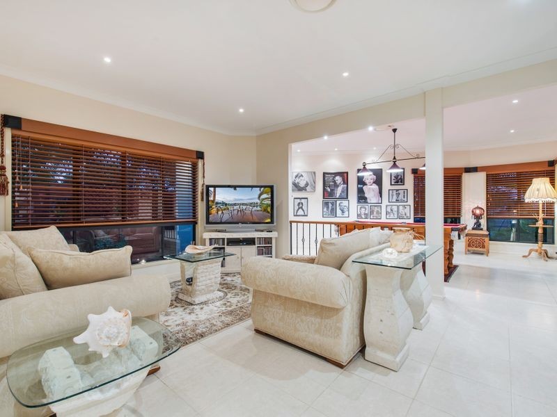 1 Nocturne Lane, Coomera Waters QLD 4209