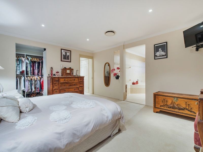 1 Nocturne Lane, Coomera Waters QLD 4209