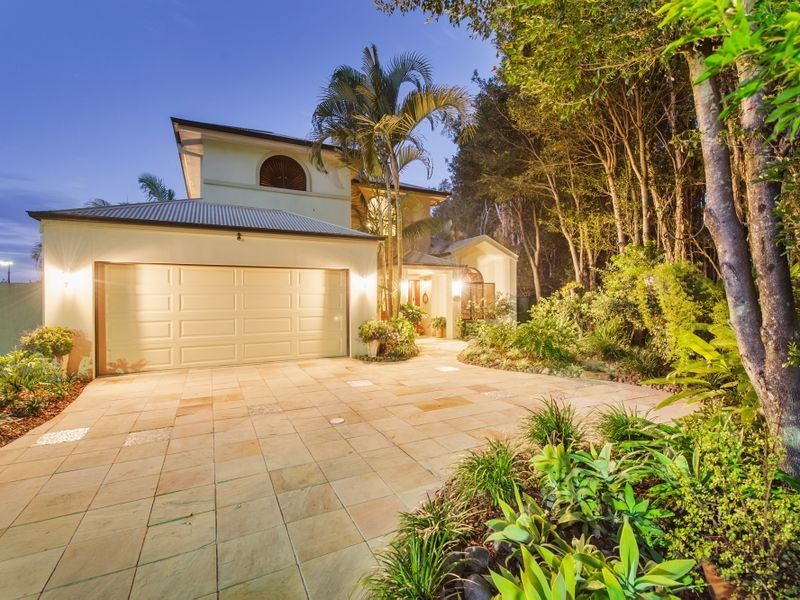 1 Nocturne Lane, Coomera Waters QLD 4209