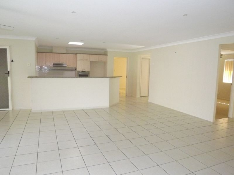 5 Heather Drive, Upper Coomera QLD 4209