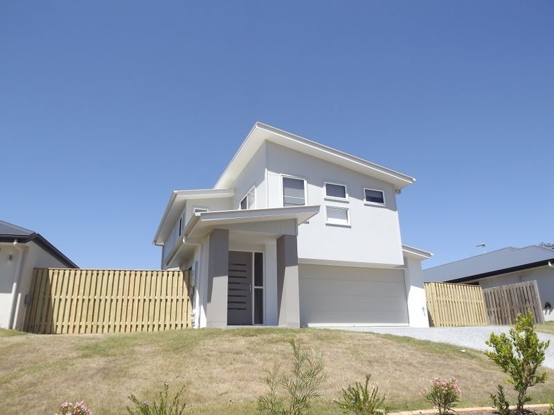 12 McAllisters Crescent, Coomera QLD 4209