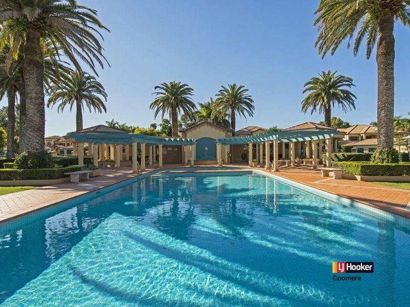 3271 Palladian Drive, Hope Island QLD 4212