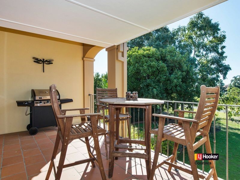 3271 Palladian Drive, Hope Island QLD 4212