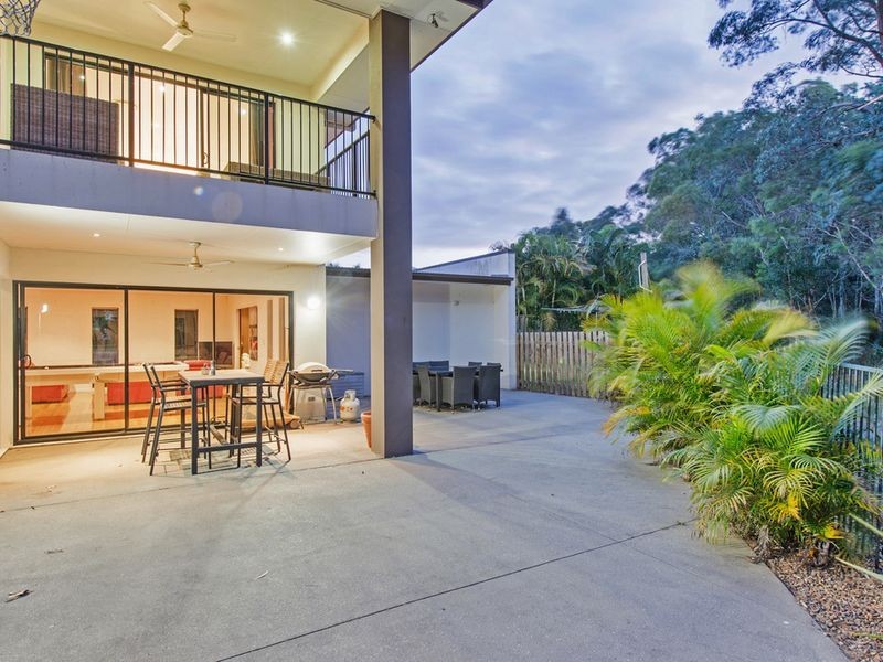 20 Helsal Court, Coomera Waters QLD 4209