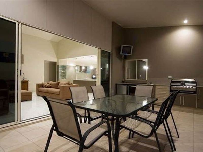 24 Ceil Circuit, Coomera Waters QLD 4209