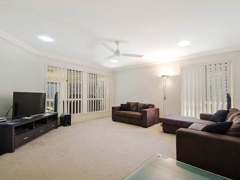 3 Crusade Court, Coomera Waters QLD 4209