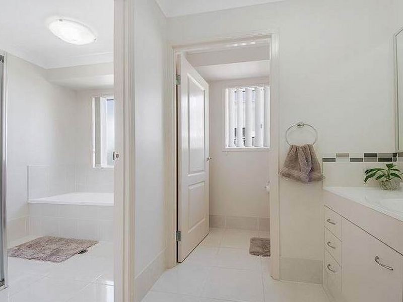 3 Crusade Court, Coomera Waters QLD 4209