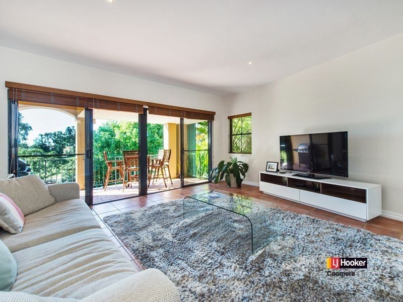 3271 Palladian Drive, Hope Island QLD 4212