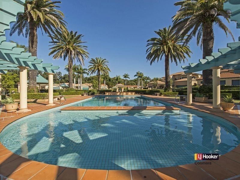 3271 Palladian Drive, Hope Island QLD 4212
