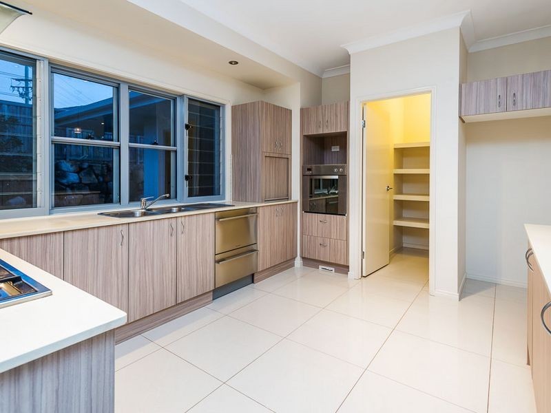 63 Rushcutter Avenue, Oxenford QLD 4210