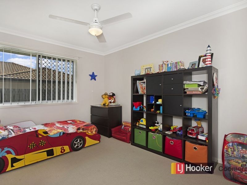 27 Firecrest Close, Upper Coomera QLD 4209