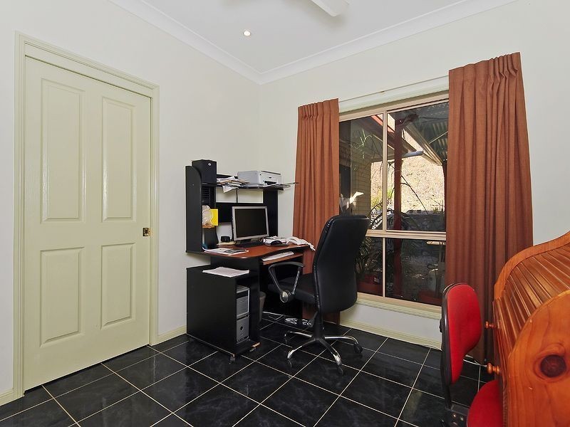 77B Waterfall Drive, Wongawallan QLD 4210