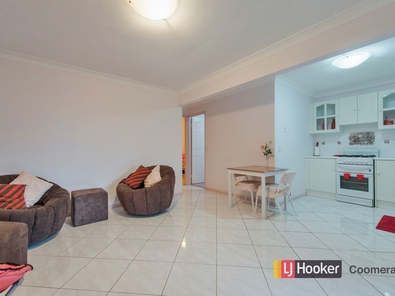 52 Tamworth Drive, Helensvale QLD 4212