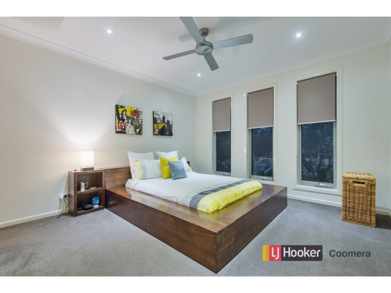 8 Benecia Avenue, Coomera Waters QLD 4209