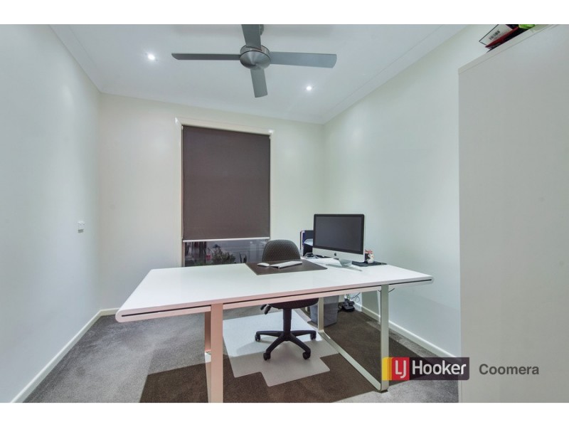 8 Benecia Avenue, Coomera Waters QLD 4209