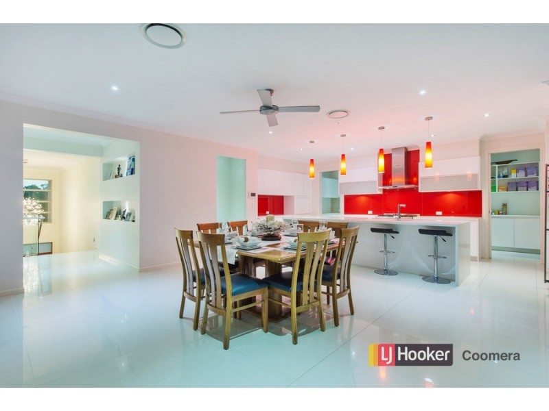 8 Benecia Avenue, Coomera Waters QLD 4209