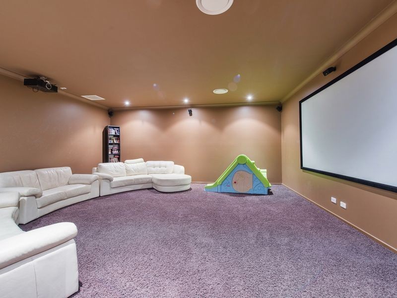 20 Helsal Court, Coomera Waters QLD 4209