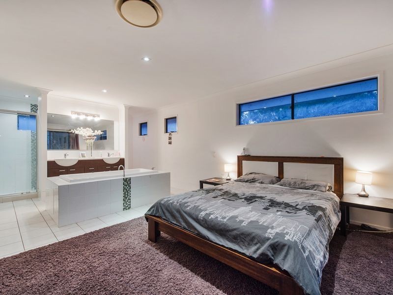 20 Helsal Court, Coomera Waters QLD 4209