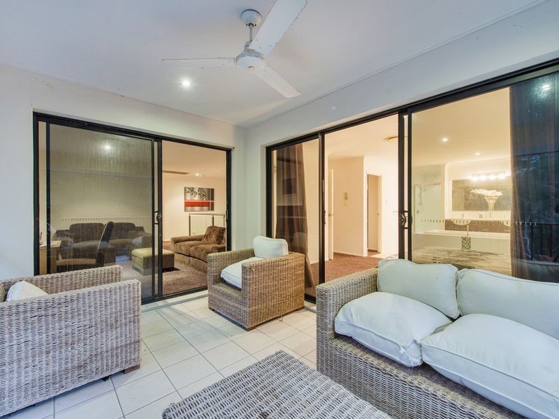 20 Helsal Court, Coomera Waters QLD 4209