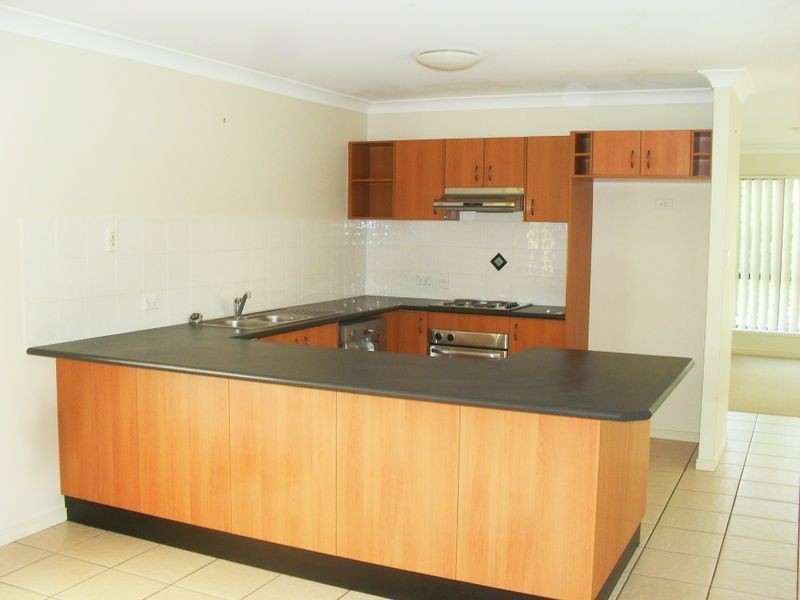 65 Billinghurst Crescent, Upper Coomera QLD 4209