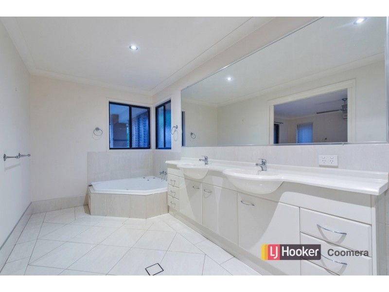 15 Nocturne Lane, Coomera Waters QLD 4209